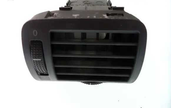 Peugeot 206 Dashboard side air vent grill/cover trim 3B0819704D 95162315 1841908001