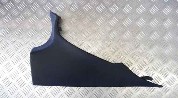 BMW 5 G30 G31 (C) pillar trim 7384533