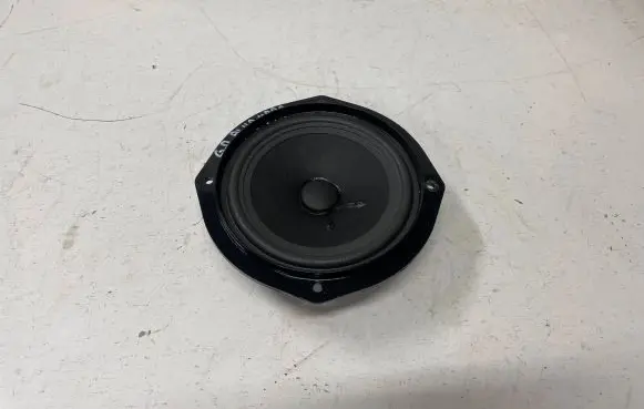 Seat Alhambra (Mk2) Rear door speaker 7N0035453