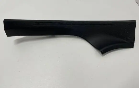 Mercedes-Benz CLS C257 Rear sill trim cover A2136808602