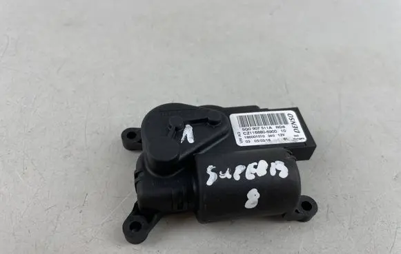Skoda Superb B8 (3V) Air flap motor/actuator 5Q0907511A