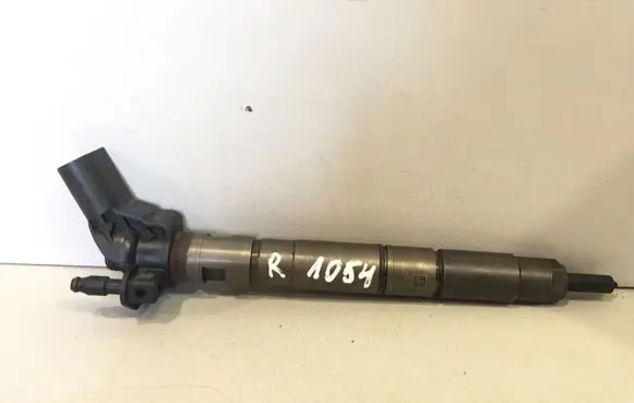 Audi A6 S6 C6 4F Fuel injector 059130277AJ