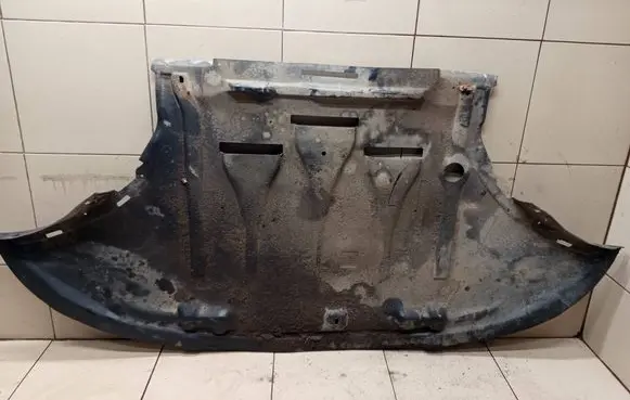 Audi A6 S6 C6 4F Engine splash shield/under tray 