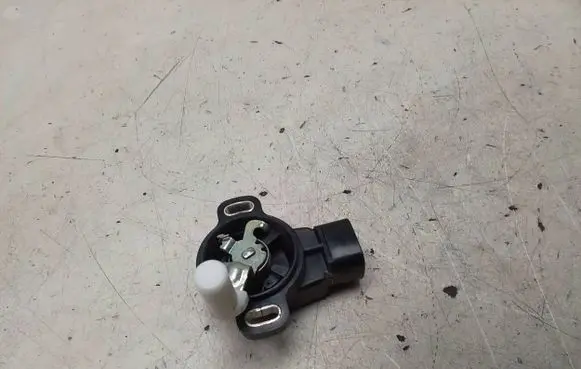 Toyota Avensis T250 Acceleration sensor 8928152021