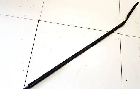 Honda FR-V Front door glass trim molding 