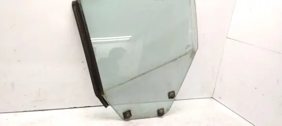 Renault Avantime Rear side window 43R000677 DOT39 AS2
