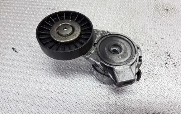 Saab 9-5 Generator/alternator belt tensioner