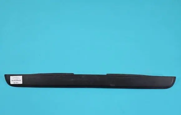 Ford Maverick Trunk door license plate light bar 78425A22 IMPRK1433930