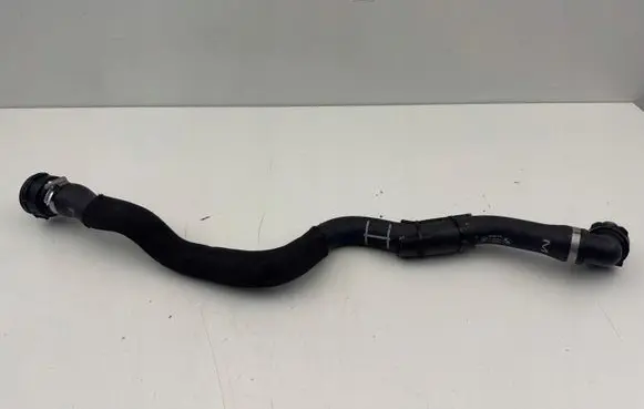 BMW 5 G60 Engine coolant pipe/hose 5A06868