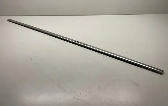 Front door glass trim molding