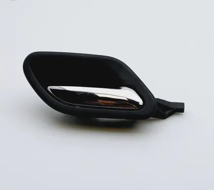 BMW 5 E39 Front door interior handle 8226050