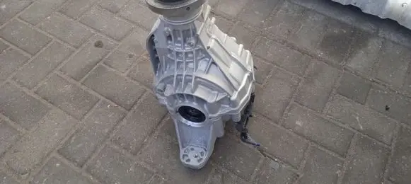 Maserati Levante Rear differential 06700376850