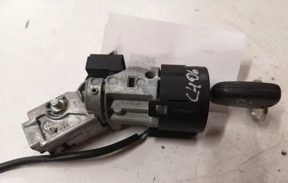 Citroen C4 I Ignition lock 9649781080