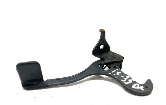 Hyundai ix35 Engine bonnet (hood) release handle