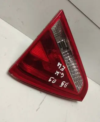 Audi A5 8T 8F Tailgate rear/tail lights 8T0945093 AU484LTNKS2