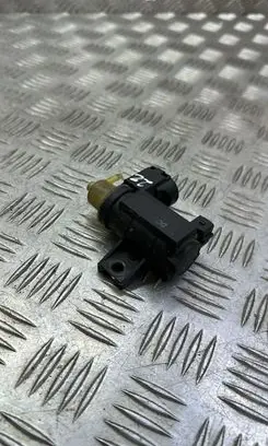 Renault Kadjar Turbo solenoid valve 8200790180