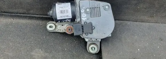 Peugeot RCZ Front wiper linkage and motor 9673484280