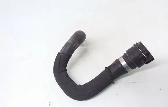 Volvo V60 Engine coolant pipe/hose 31368397