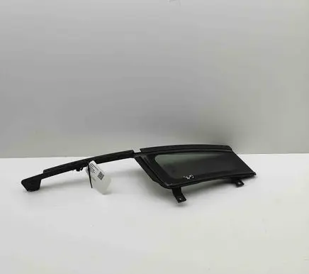 Jeep Avenger Rear vent window glass 52171285