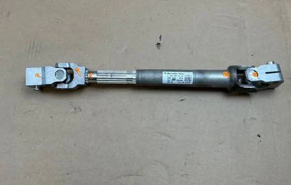 Mercedes-Benz CLA C117 X117 W117 Steering column universal joint A2464600409