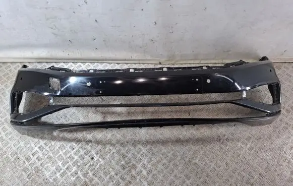 Volkswagen PASSAT B8 Front bumper 3G0807221E
