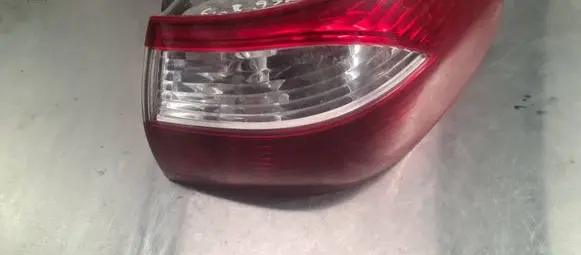 Mazda 626 Rear/tail lights 22061922