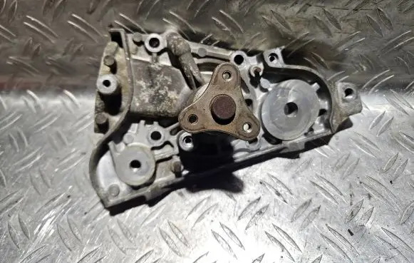 Mazda 323 Water pump 