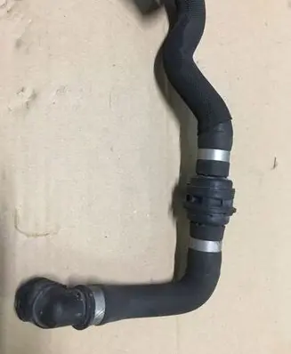 BMW 7 F01 F02 F03 F04 Engine coolant pipe/hose 8379871 8374975