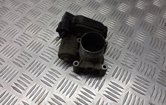 Skoda Fabia Mk2 (5J) Throttle valve position sensor 03D133062E