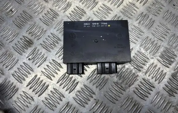 Volkswagen Golf IV Comfort/convenience module 3B0959796 5DK00769701