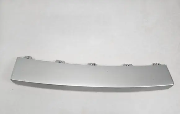 Renault Modus Rear bumper trim bar molding 8200670300