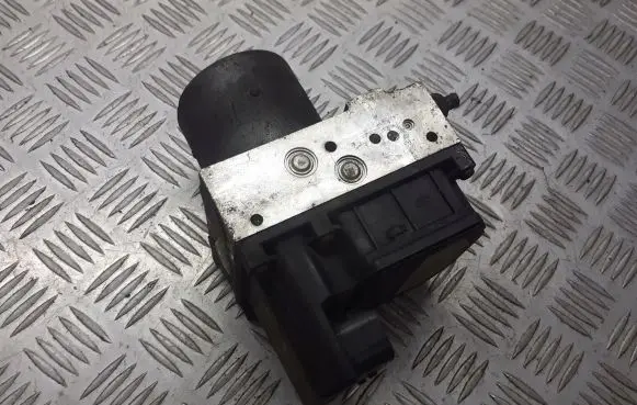 Toyota Avensis T250 ABS Pump 8954105072