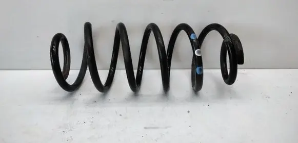 Toyota Auris 150 Rear coil spring
