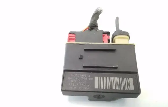 Citroen C4 I Glow plug pre-heat relay 9662570880