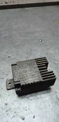 Mercedes-Benz E W212 Fan control module A0275457732