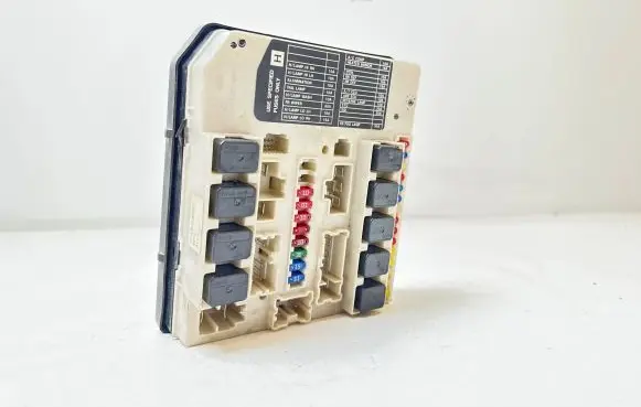 Nissan X-Trail T31 Comfort/convenience module ACM33201