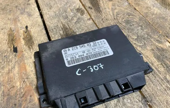 Mercedes-Benz CLS C219 Parking PDC control unit/module a2195450332 2195450332