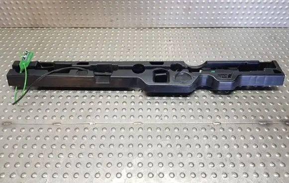 BMW 5 G30 G31 G38 Sill supporting ledge S26371361 7387345