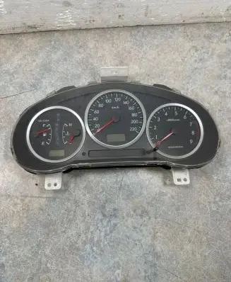 Subaru Impreza II Speedometer (instrument cluster) 85002FE410 0401851019690
