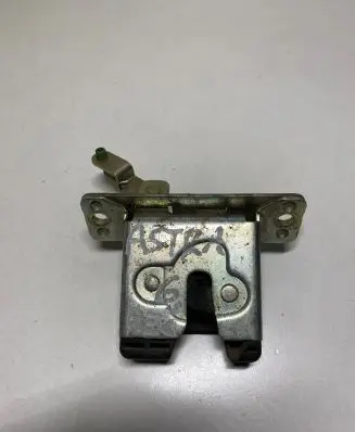 Opel Astra G Tailgate/trunk/boot lock/catch/latch 09130569