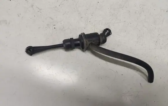 Renault Scenic II - Grand scenic II Clutch master cylinder