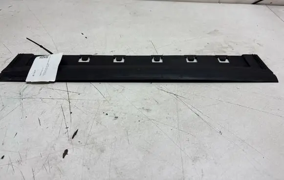 BMW X5 F15 Intercooler air guide/duct channel C13859101