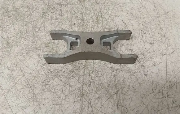 Audi A5 Sportback 8TA Fuel Injector clamp holder 04L216
