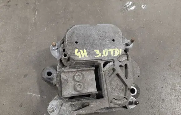 Audi A8 S8 D4 4H Gearbox mount 4G0399153S