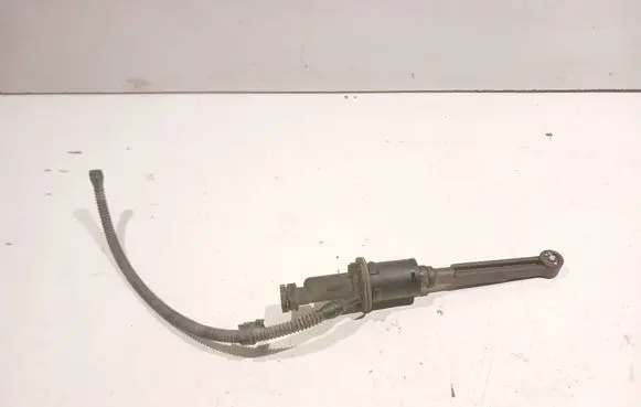 Citroen C4 I Picasso Clutch master cylinder 9672539980
