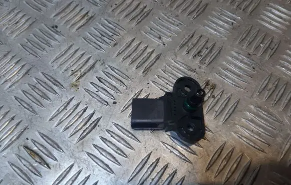 Audi A3 S3 A3 Sportback 8P Air pressure sensor 03C906051