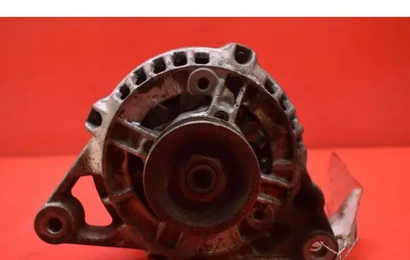 Volkswagen PASSAT B5 Generator/alternator 058903016