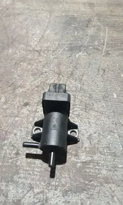 Volvo S40, V40 Turbo solenoid valve