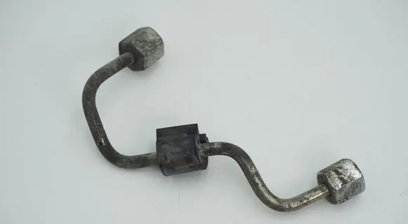 Volkswagen Transporter - Caravelle T5 Fuel injector supply line/pipe 