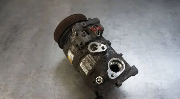 Audi A5 Sportback 8TA Air conditioning (A/C) compressor (pump) 8T0260805F